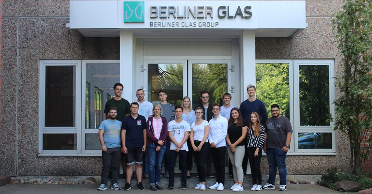Berliner Glas Group welcomes 22 apprentices